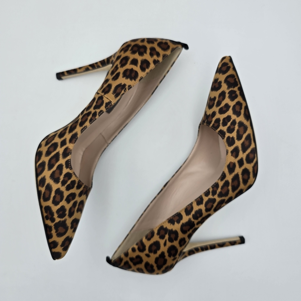 NIB SJP Sarah Jessica Parker Fawn Leopard Satin High-Heel Pumps, Italy35.5/US5.5 - Picture 11 of 16